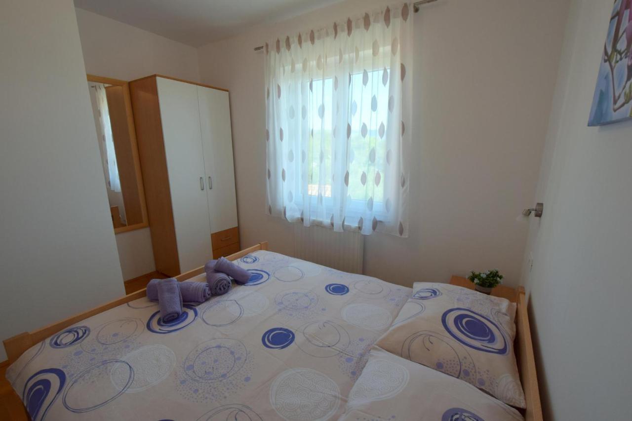 Apartment Baran Čižići Exteriör bild